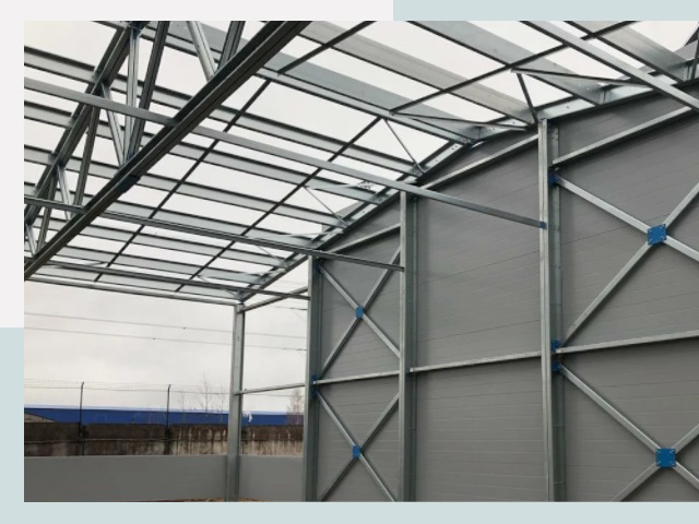 Каркасные ангары от СтальСтрой-Рмв по цене от 608 руб.